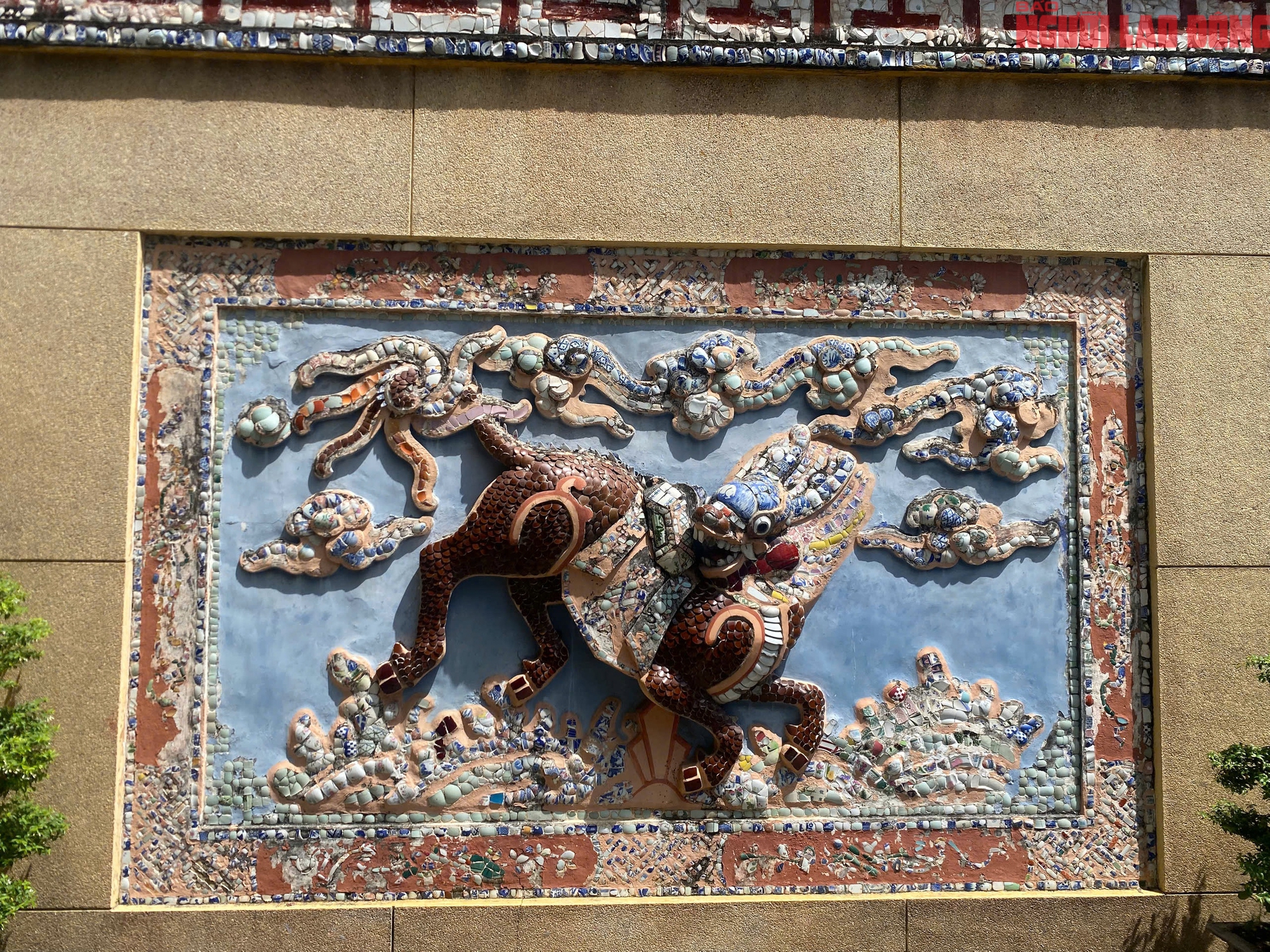 Xu&acirc;n an l&agrave;nh ở một linh miếu gần 200 năm tuổi - Ảnh 9.