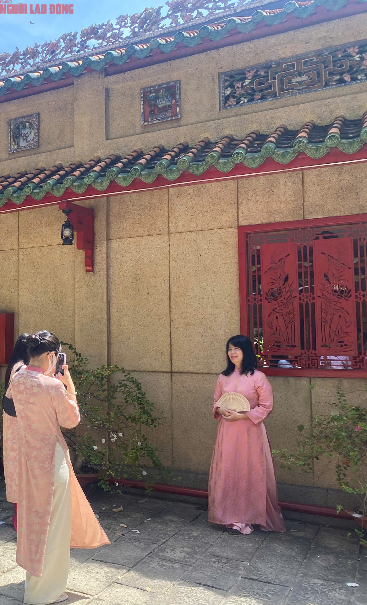 Xu&acirc;n an l&agrave;nh ở một linh miếu gần 200 năm tuổi - Ảnh 6.