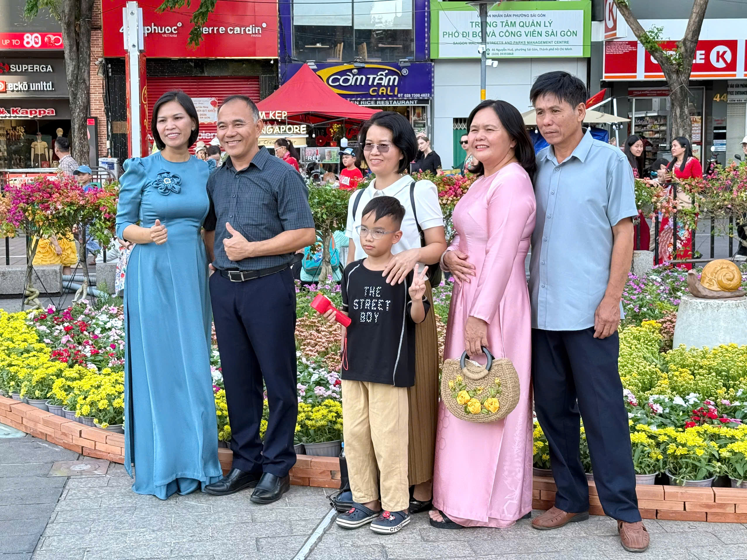 Bãi giữ xe tại trung tâm TPHCM có tăng giá dịp Tết này? - Ảnh 1.