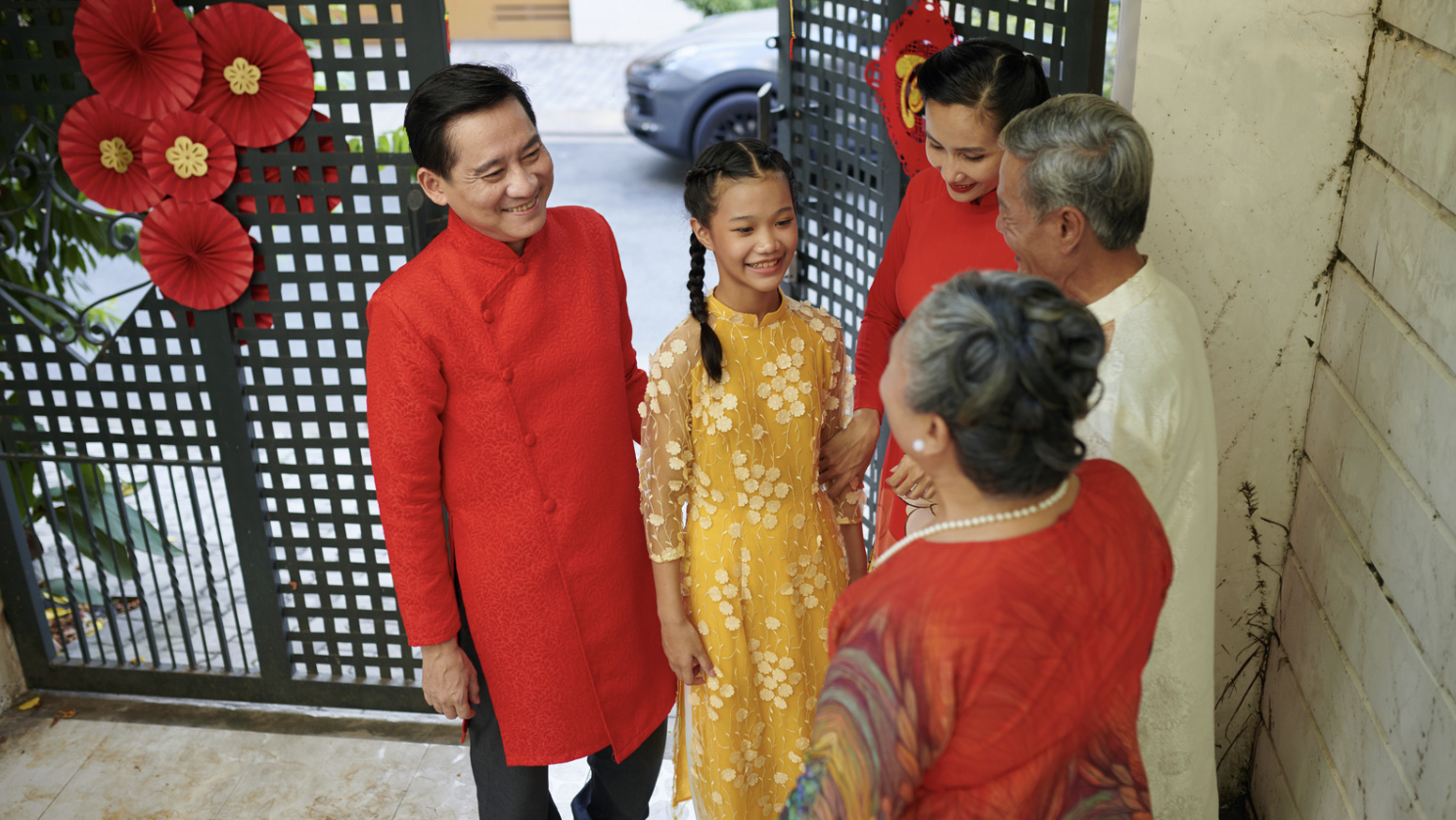 Bác sĩ khuyến cáo cách chăm sóc trẻ nhỏ, người cao tuổi để tránh “hậu Tết” mệt mỏi - Ảnh 1.