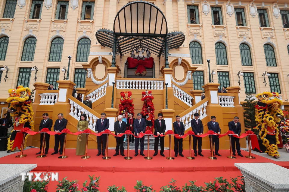 Tổng B&iacute; thư T&ocirc; L&acirc;m, Chủ tịch nước Lương Cường dự kh&aacute;nh th&agrave;nh c&ocirc;ng tr&igrave;nh Trụ sở l&agrave;m việc Cơ quan Chủ  - Ảnh 2.