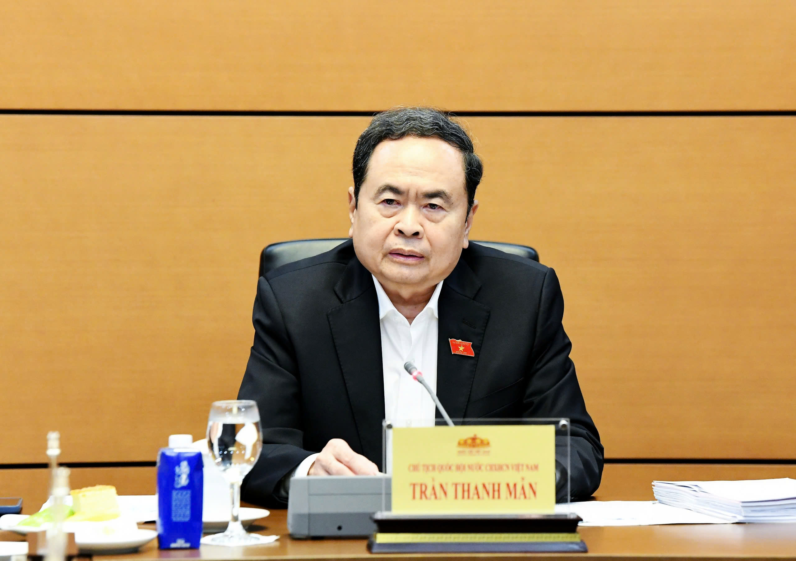 Chủ tịch Quốc hội: Khẩn trương thể chế hóa Nghị quyết Đại hội XIV của Đảng trong khối Quốc hội - Ảnh 1.