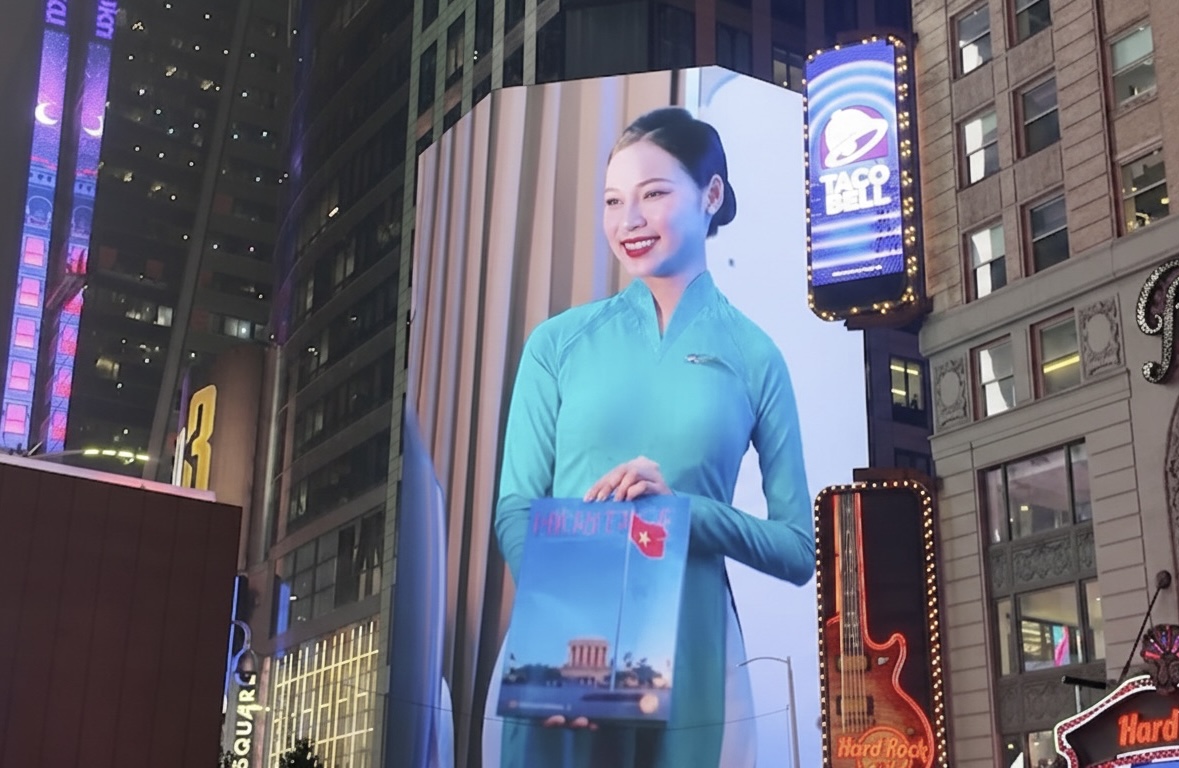 H&igrave;nh ảnh Việt Nam tỏa s&aacute;ng tại Quảng trường Thời đại, New York - Ảnh 8.