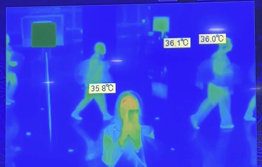 Ngăn chặn virus Nipah: Cận cảnh m&aacute;y qu&eacute;t hồng ngoại hiện đại tại s&acirc;n bay Nội B&agrave;i - Ảnh 5.