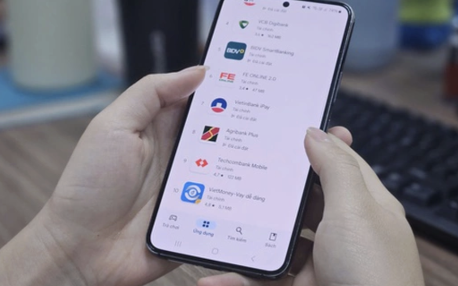 Những mẫu điện thoại c&oacute; nguy cơ bị ng&acirc;n h&agrave;ng chặn giao dịch trực tuyến từ 1-3 - Ảnh 2.