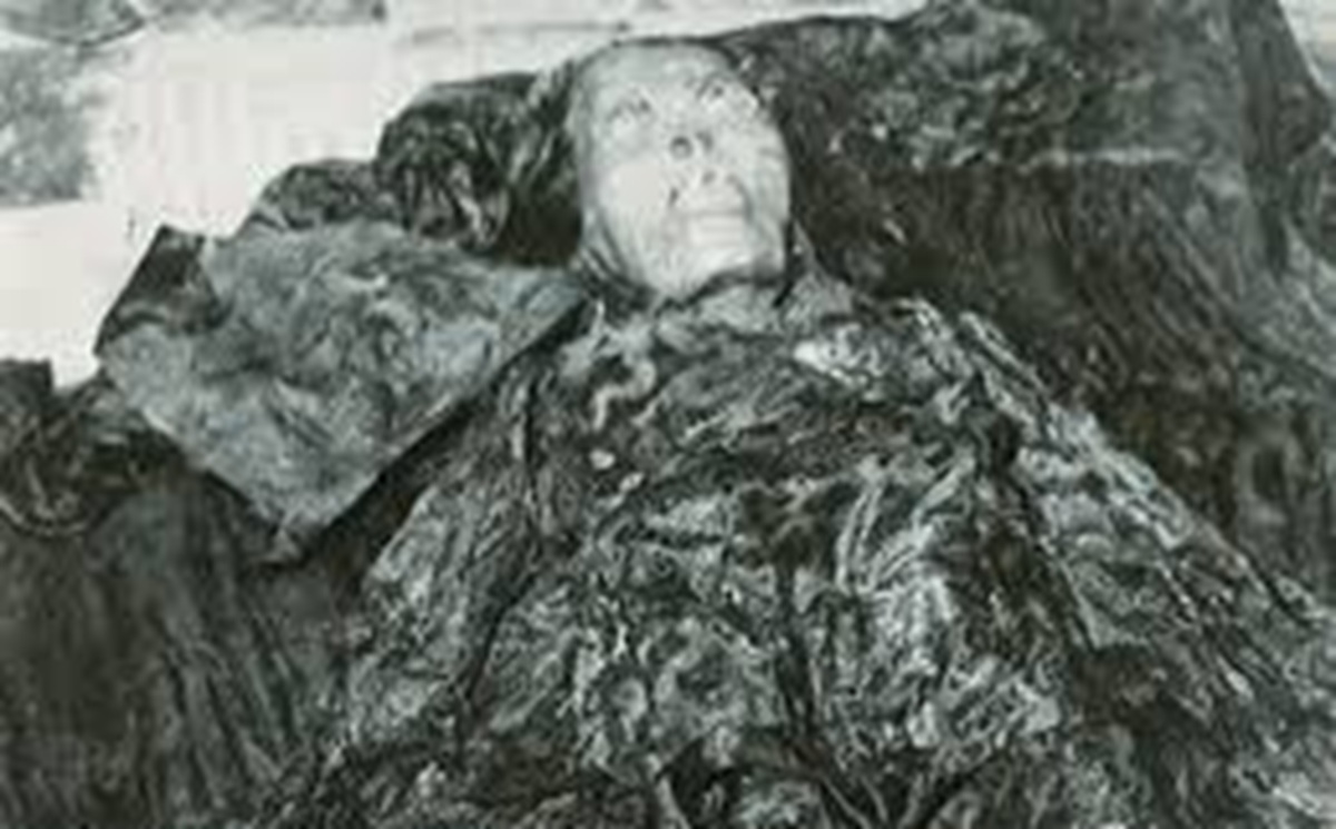 Nơi an nghỉ của vị vua "hồi hương" sau 46 năm ở Thanh H&oacute;a - Ảnh 4.