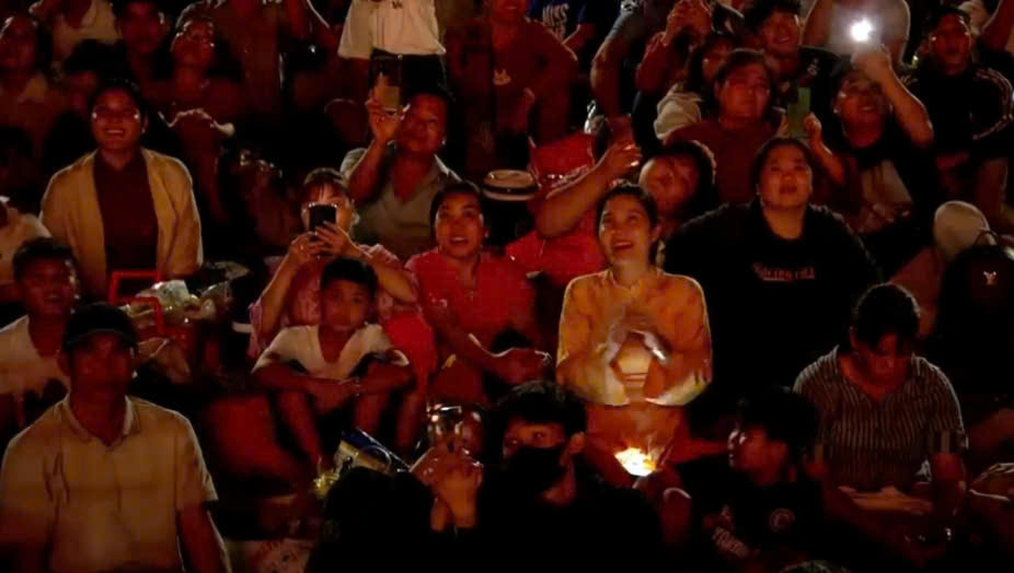 300 . 000 Người tham gia Hội Xuân núi Bà Đen năm 2026 tại Tây Ninh - Ảnh 11. 300 . 000 Người tham gia Hội Xuân núi Bà Đen năm 2026 tại Tây Ninh - Ảnh 11.