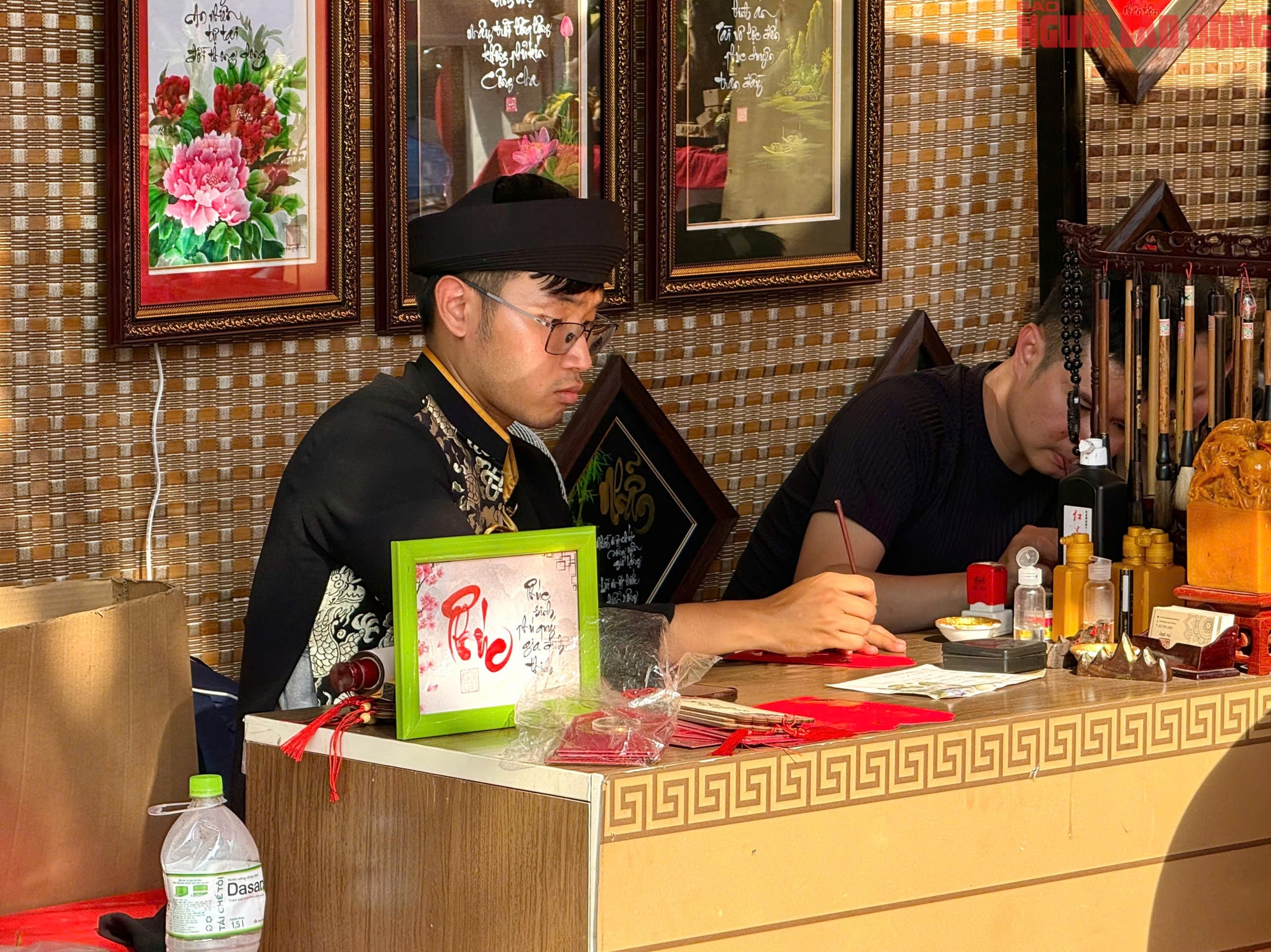 &Ocirc;NG ĐỒ TRẺ: KHI TRUYỀN THỐNG ĐƯỢC VIẾT TIẾP BẰNG ĐAM M&Ecirc; - Ảnh 1.