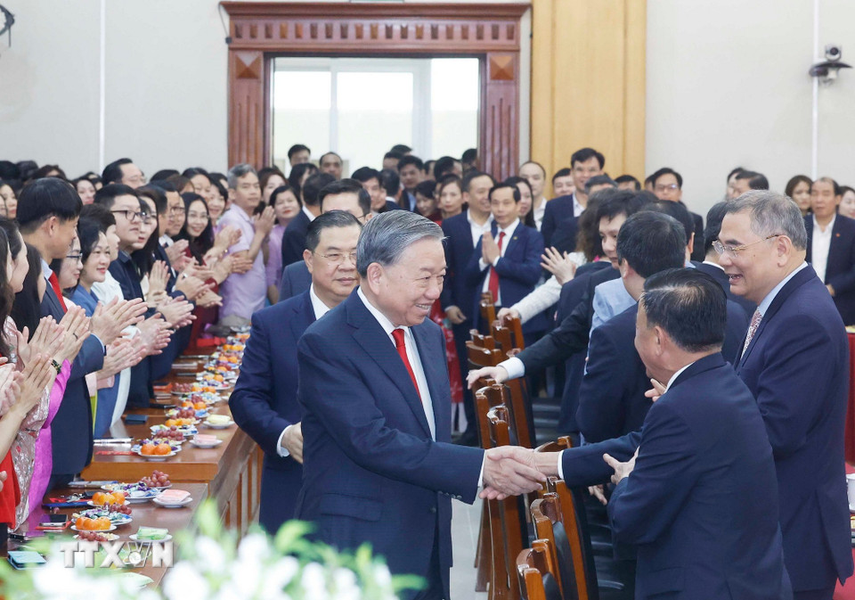 Tổng Bí thư Tô Lâm: Bắt tay ngay vào công việc, bảo đảm sự liên tục, thông suốt - Ảnh 5.