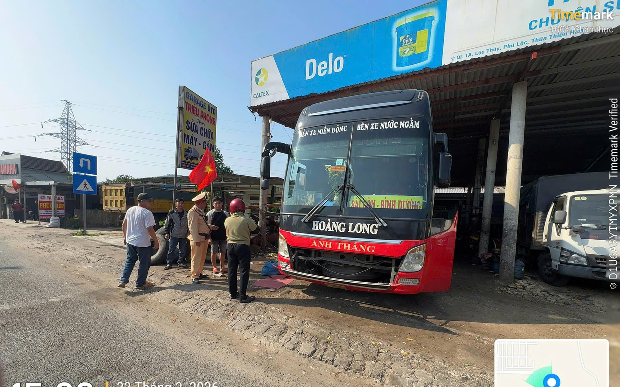 Nữ h&agrave;nh kh&aacute;ch bị bỏ lại l&uacute;c rạng s&aacute;ng: C&acirc;u chuyện g&acirc;y X&ocirc;n xao mạng x&atilde; hội - Ảnh 2.