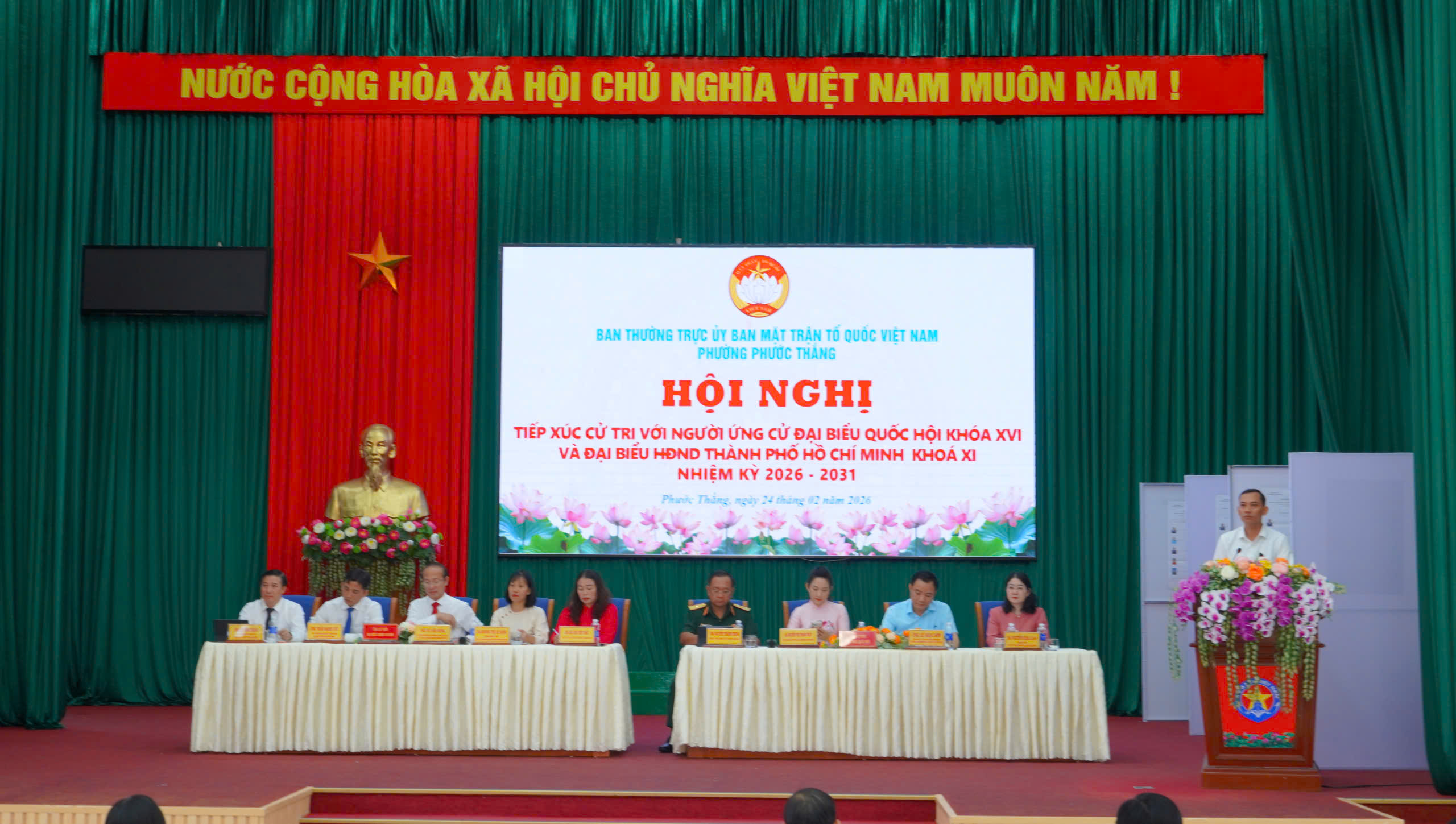 Ứng cử viên Đại biểu Quốc hội và HĐND TPHCM tiếp xúc cử tri tại phường Phước Thắng - Ảnh 1.