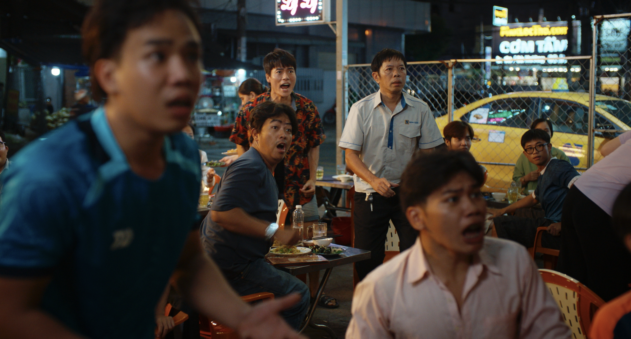 Võ Tấn Phát - Thái Hòa đối đầu trong vụ lừa đảo từ thiện tiền tỉ?  - Ảnh 3.