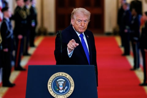 Mỹ c&acirc;n nhắc kh&ocirc;ng k&iacute;ch Iran nếu đ&agrave;m ph&aacute;n bế tắc? - Ảnh 1.