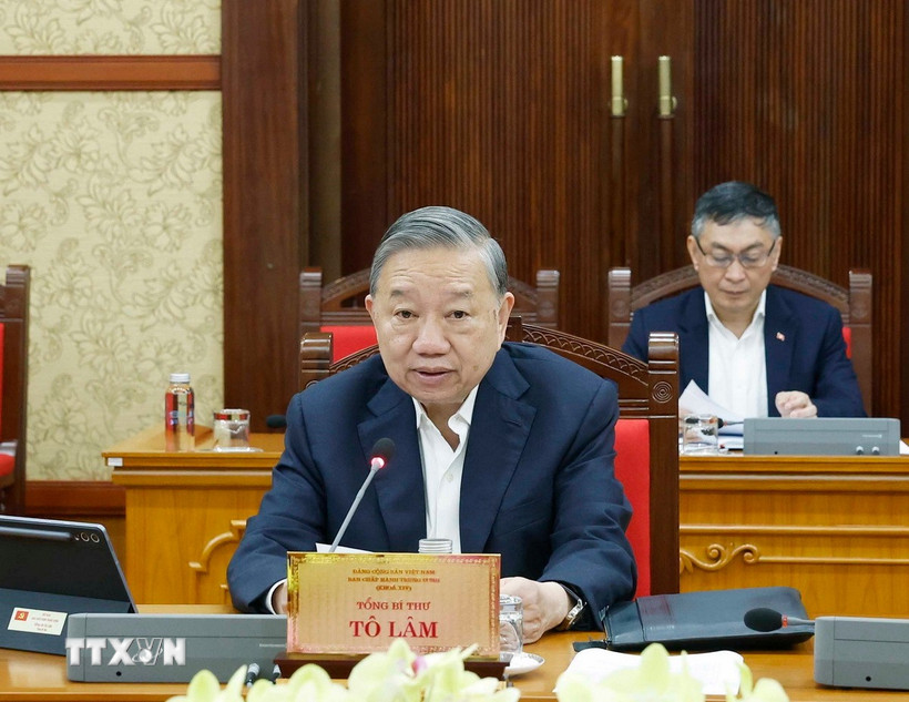 Tổng Bí thư Tô Lâm: Tuyệt đối không xảy ra tình trạng du Xuân kéo dài, lơ là nhiệm vụ - Ảnh 1.