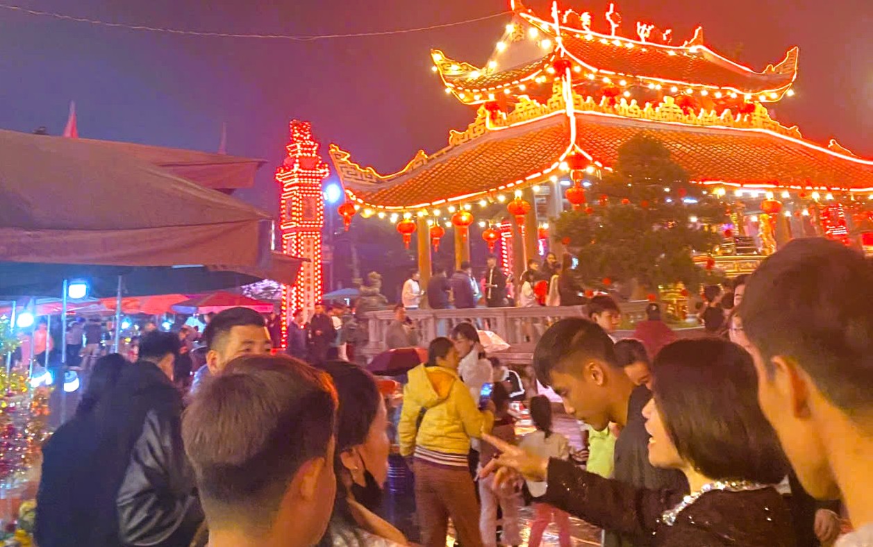 - Ảnh 4. - Ảnh 4.