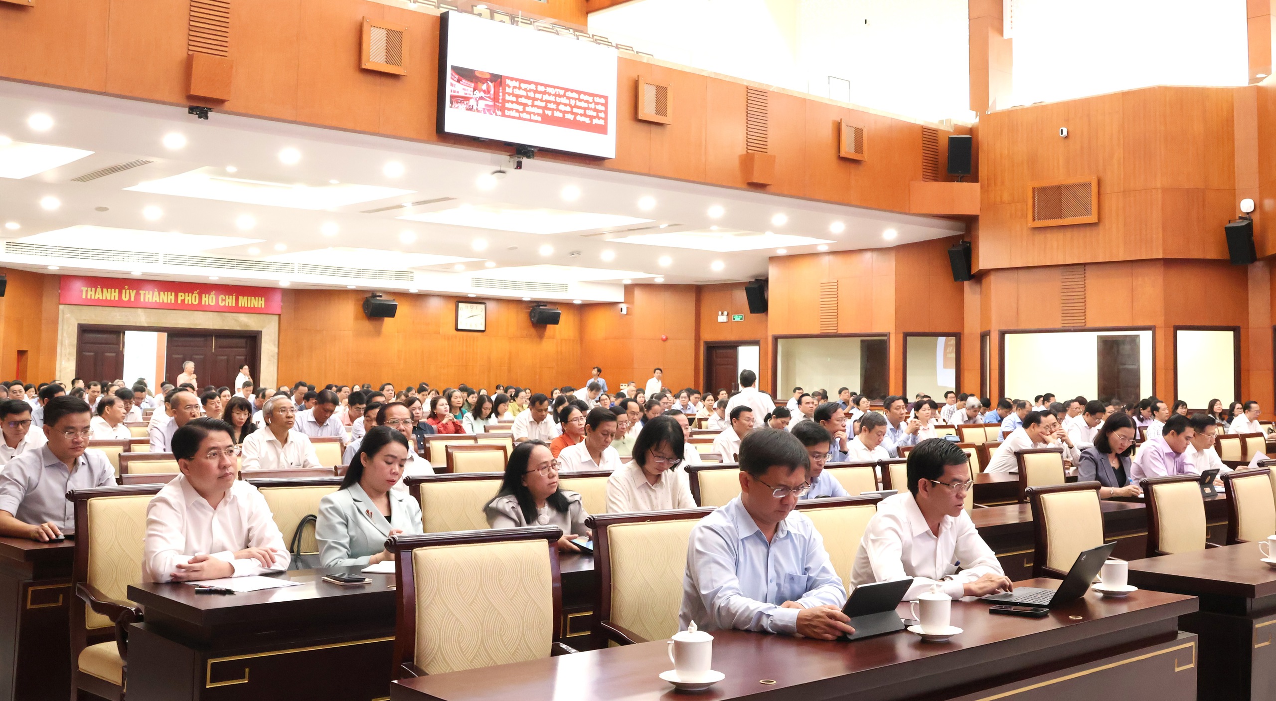 TPHCM: Gần 90.000 cán bộ, đảng viên dự hội nghị toàn quốc quán triệt Nghị quyết 79 và Nghị quyết 80 - Ảnh 5.