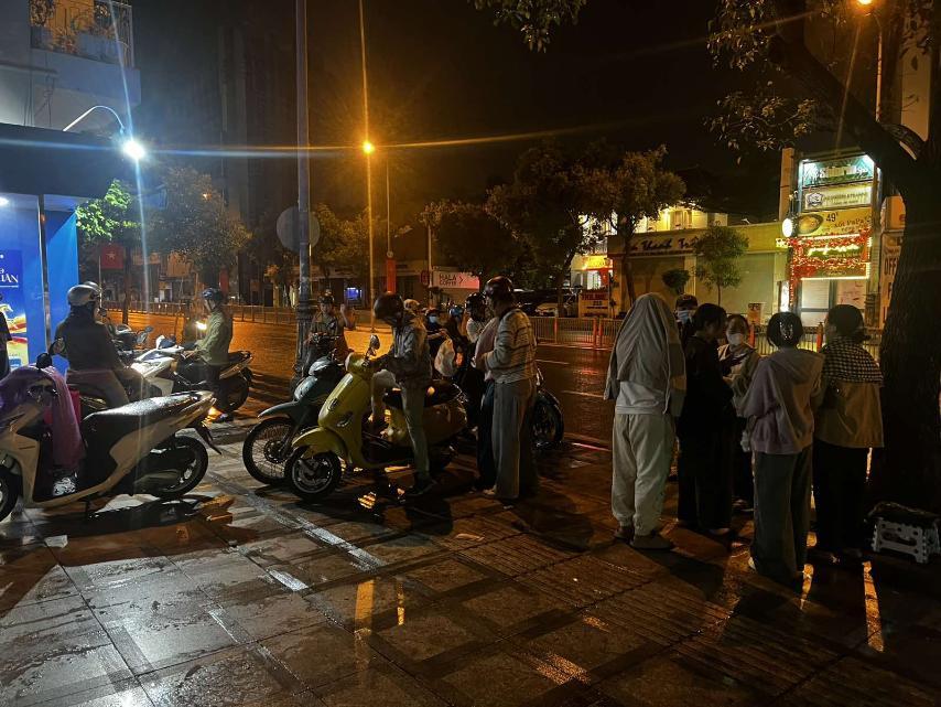 Gi&aacute; bạc h&ocirc;m nay 26 - 2: Kh&aacute;ch h&agrave;ng xếp h&agrave;ng mua bạc Thần T&agrave;i tăng mạnh - Ảnh 2.