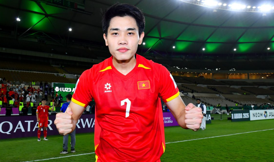 Bóng đá Việt Nam nhận 4 Bằng khen của Bộ trưởng Bộ Văn hóa, Thể thao và Du lịch - Ảnh 3.