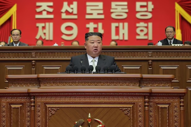 Ông Kim Jong-un nói về quan hệ giữa Triều Tiên và Mỹ, Hàn Quốc - Ảnh 1. Ông Kim Jong-un nói về quan hệ giữa Triều Tiên và Mỹ, Hàn Quốc - Ảnh 1.