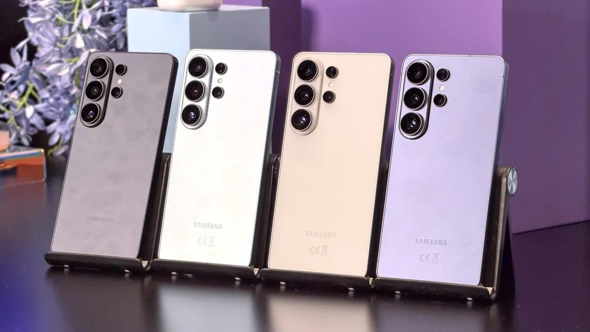 Điện thoại chống nhìn trộm của Samsung có giá đặc biệt mà giá bán tới 52 triệu đồng?  - Ảnh 2.