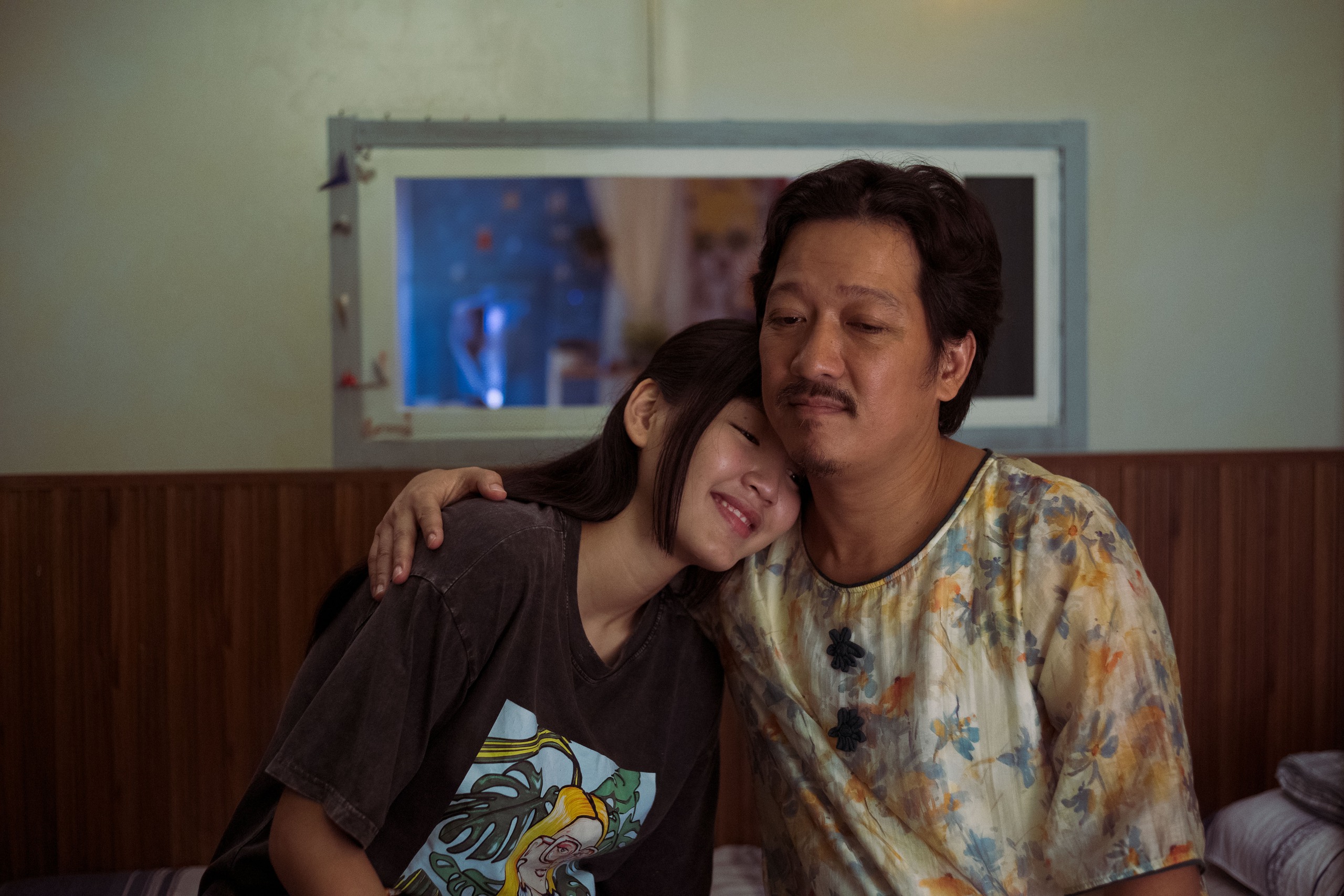 Trường Giang trở thành đạo diễn trăm tỉ đồng với tác phẩm đầu tay - Ảnh 1.