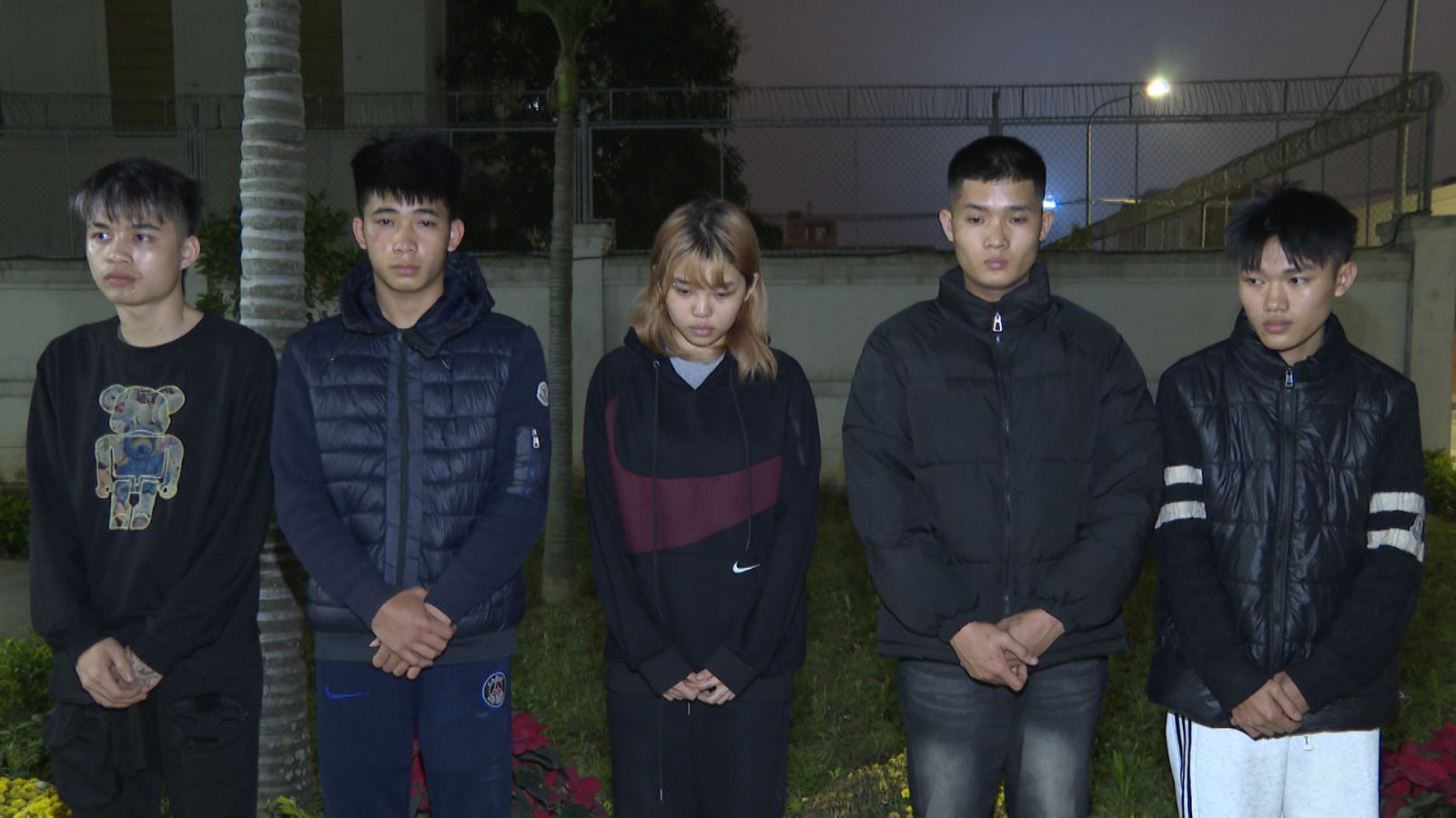 Đâm chết người trong lúc đi dự tiệc liên hoan về - Ảnh 1.