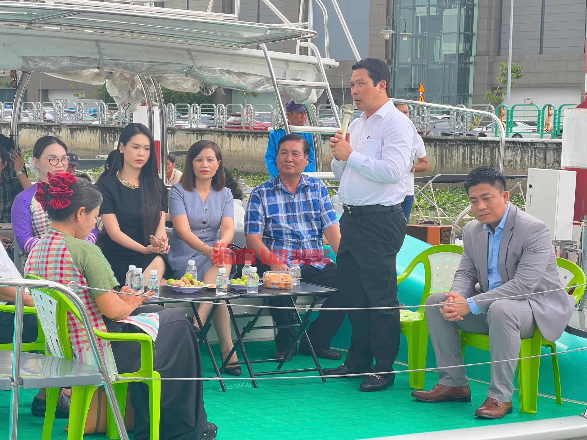 Cần Thơ phát triển du lịch đường sông trong năm 2026: Kết nối khách sạn và trải nghiệm mới - Ảnh 1.