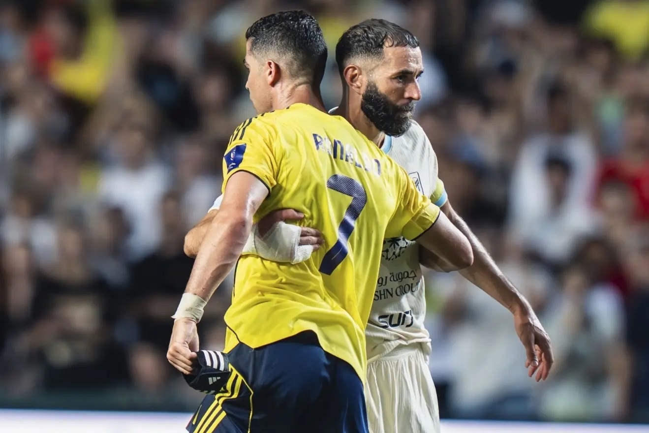 Ronaldo "nổi loạn" ở Al Nassr: Khi tiền khủng không mua được danh hiệu - Ảnh 1.
