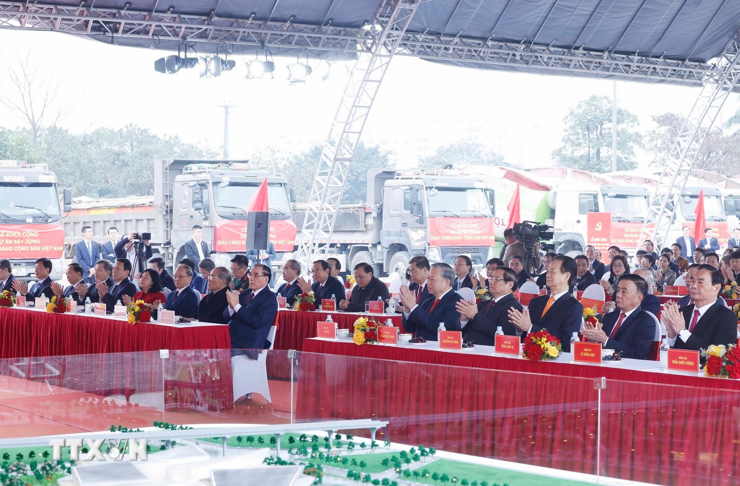 Tổng B&iacute; thư T&ocirc; L&acirc;m khởi c&ocirc;ng Bảo t&agrave;ng Đảng Cộng sản Việt Nam năm 2026 - Ảnh 2.