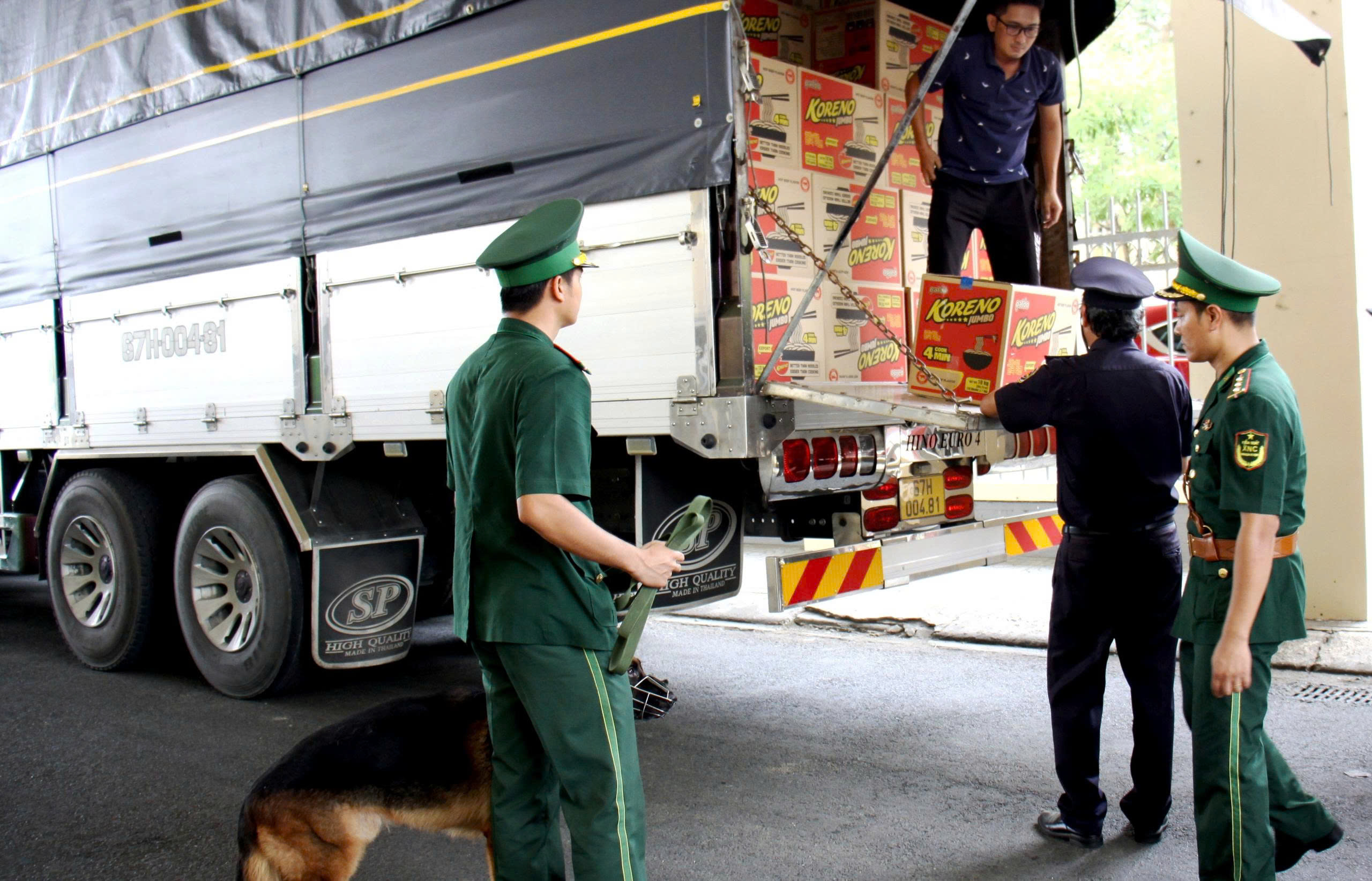 VƯỚNG MẮC LIÊN QUAN NGHỊ ĐỊNH 46: Ban hành ngay nghị quyết tháo gỡ - Ảnh 1.