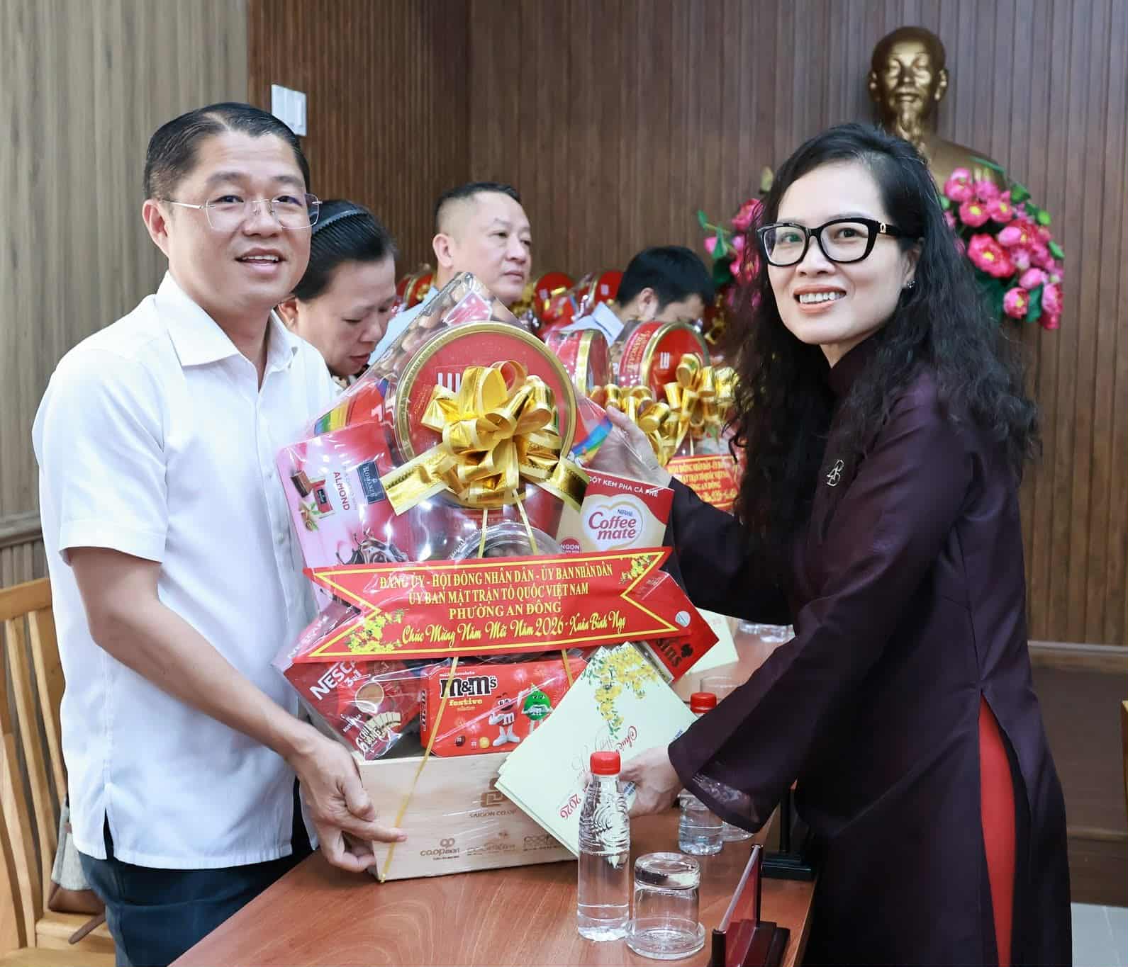 họp mặt phường An Đ&ocirc;ng - Ảnh 6.