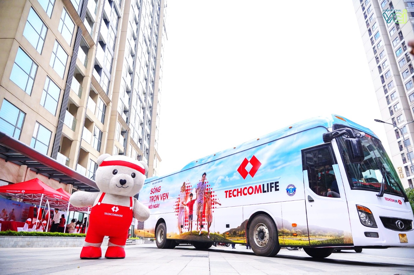 Techcom Life tiên phong ứng dụng công nghệ nâng tầm trải nghiệm khách hàng bảo hiểm - Ảnh 2.