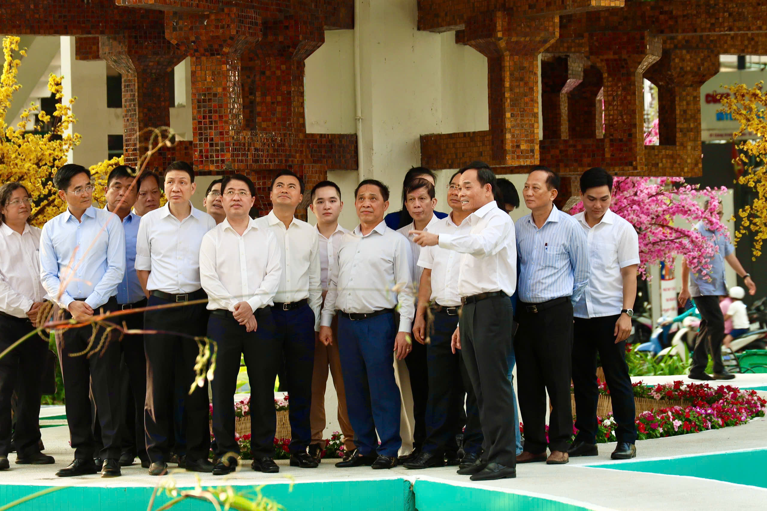 - Ảnh 4. - Ảnh 4.