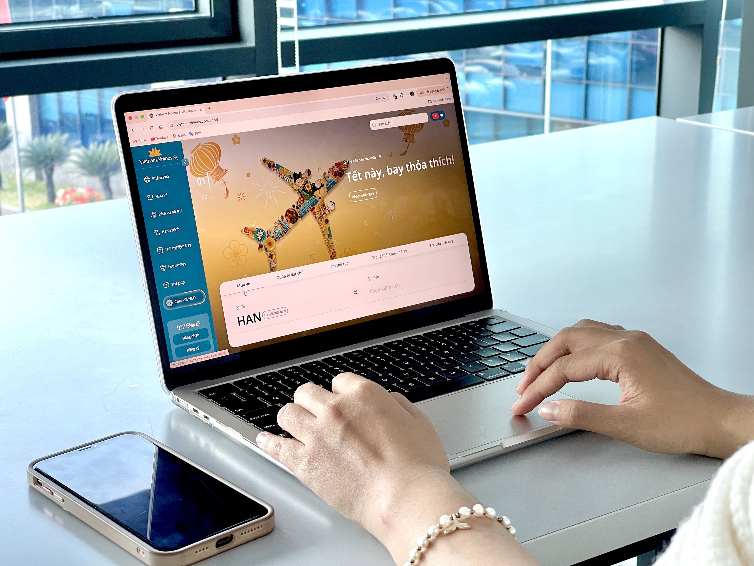 Website thương mại mới của Vietnam Airlines c&oacute; gi&uacute;p đặt v&eacute; dễ d&agrave;ng hơn? - Ảnh 1.