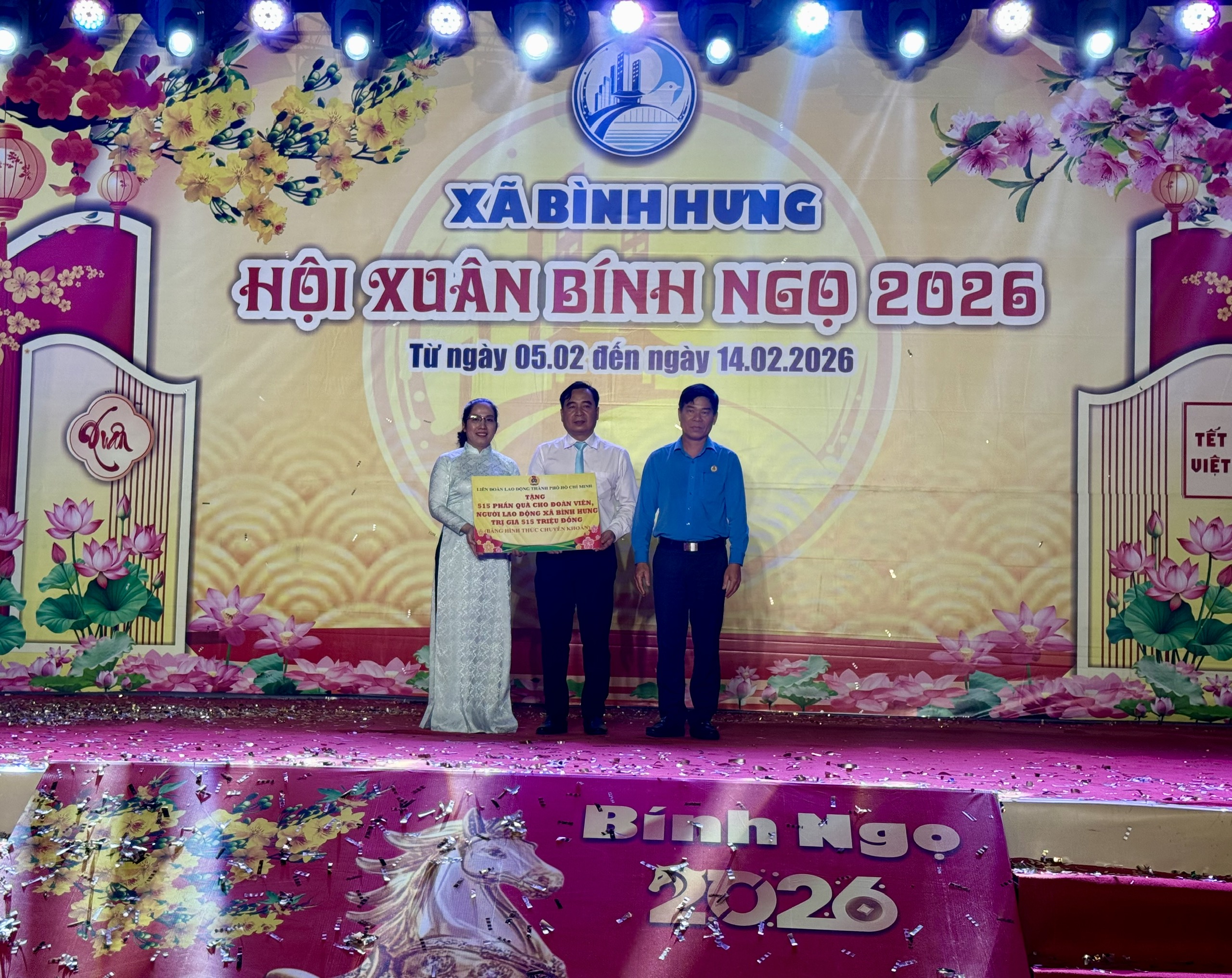 Xã Bình Hưng, TP HCM: Hơn 5.000 suất quà chăm lo an sinh đến với người dân dịp Tết - Ảnh 6.