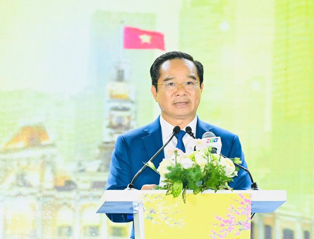 Những khoảnh khắc đặc biệt Họp mặt người Việt Nam ở nước ngoài Mừng Xuân Bính Ngọ 2026 - Ảnh 2.