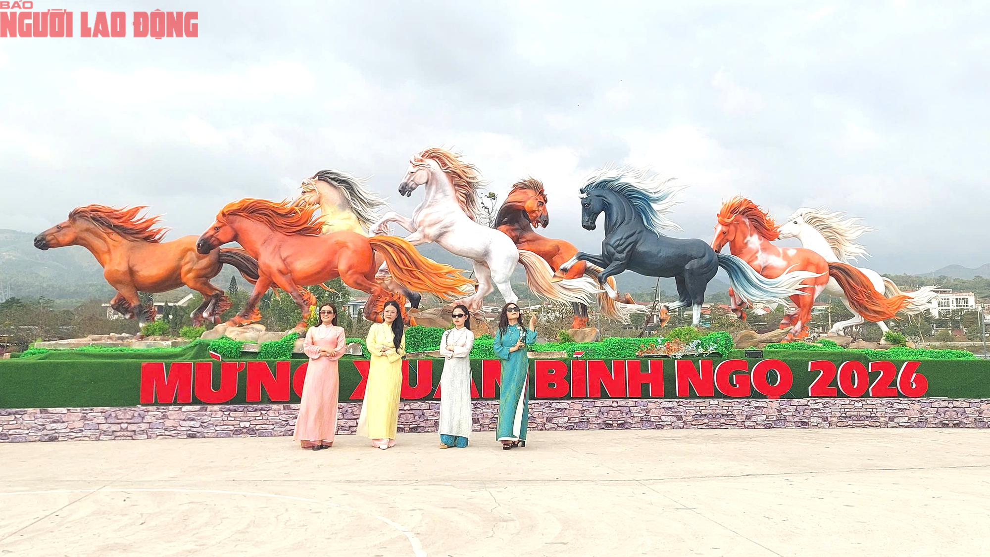 Linh vật ngựa độc đ&aacute;o ở Quảng Trị do nghệ nh&acirc;n Đinh Văn T&acirc;m chế t&aacute;c - Ảnh 11.