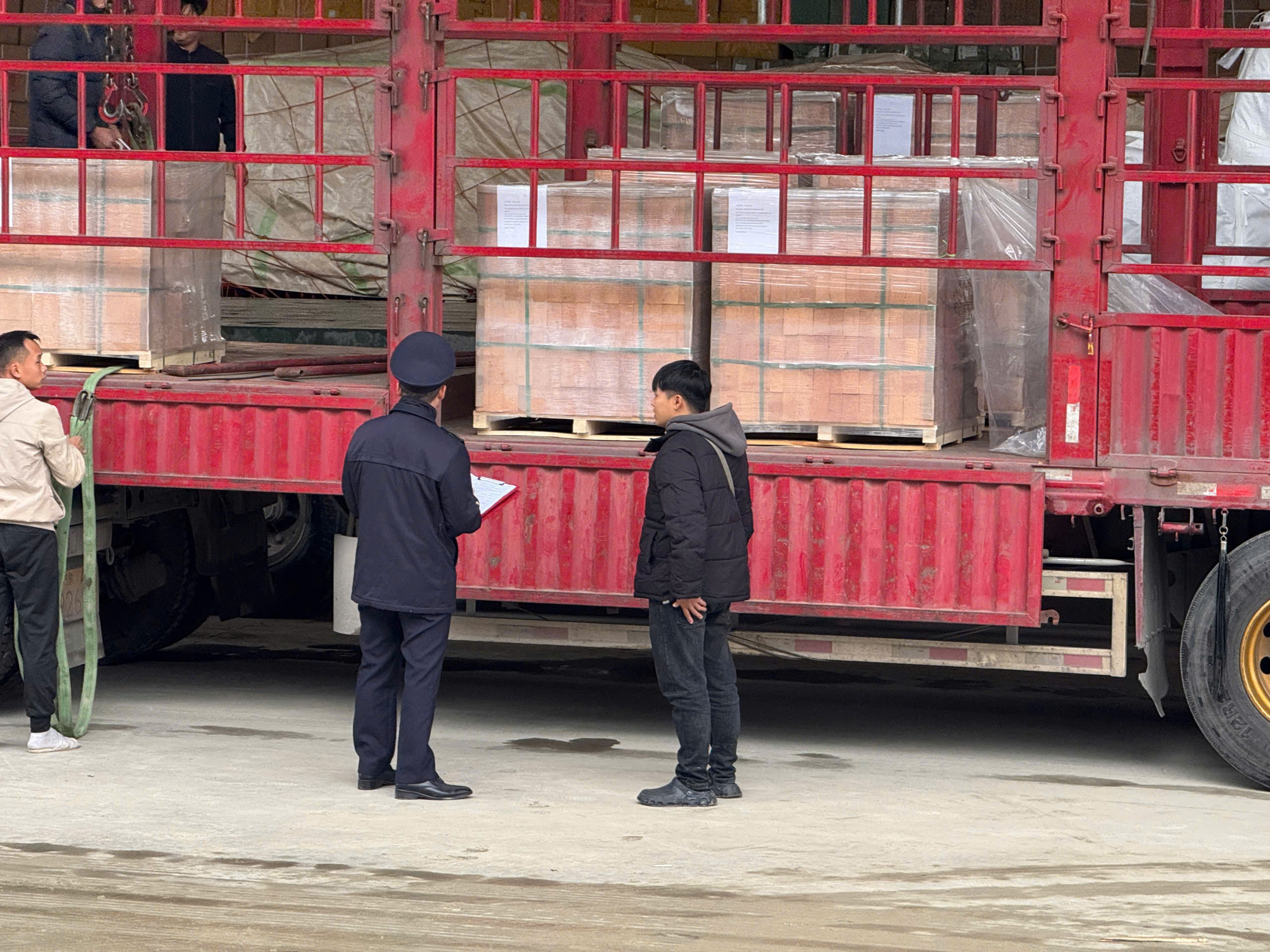 Nghị định 46 và những vướng mắc cần tháo gỡ trong quản lý an toàn thực phẩm - Ảnh 3.