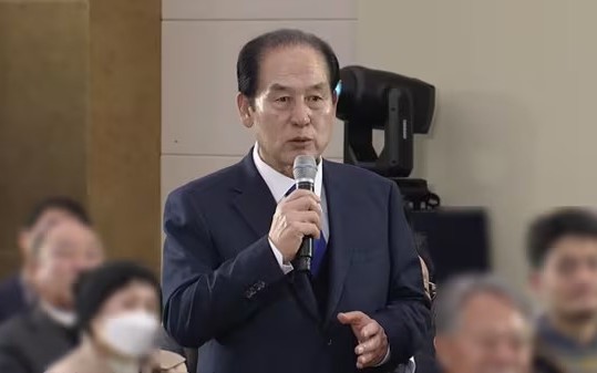 Quan chức H&agrave;n Quốc ph&aacute;t ng&ocirc;n &ldquo;nhập khẩu trinh nữ&rdquo; bị khai trừ đảng - Ảnh 2.