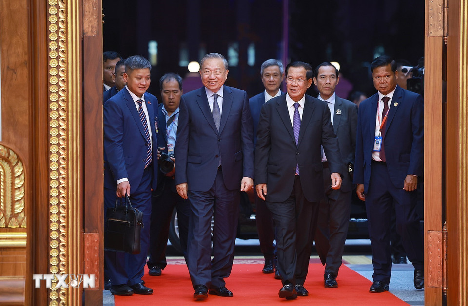 Quốc yến chào mừng Tổng Bí thư Tô Lâm và đoàn đại biểu cấp cao Việt Nam thăm Campuchia - Ảnh 4.