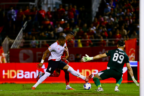 L&agrave;m kh&oacute;&hellip; kh&aacute;n giả! - Ảnh 2.