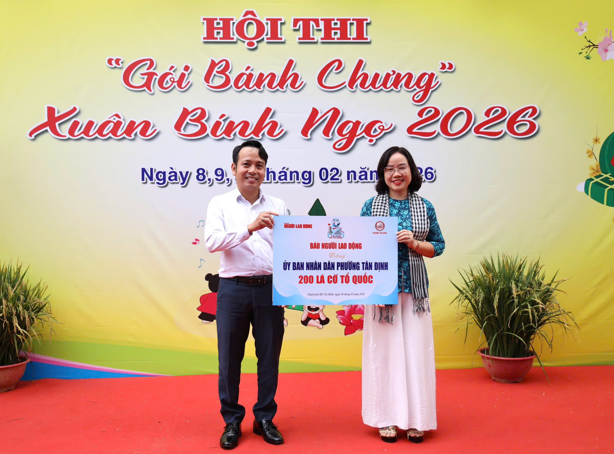 Rộn ràng hội thi gói bánh chưng lan tỏa nghĩa tình Xuân Bính Ngọ - Ảnh 9.