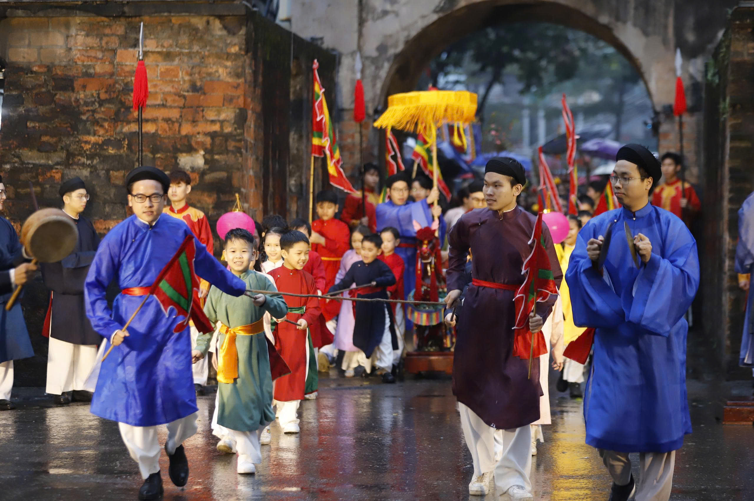 Lễ Mở cửa &Ocirc; Quan Chưởng đ&aacute;nh thức k&yacute; ức Thăng Long xưa 2026 - Ảnh 5.