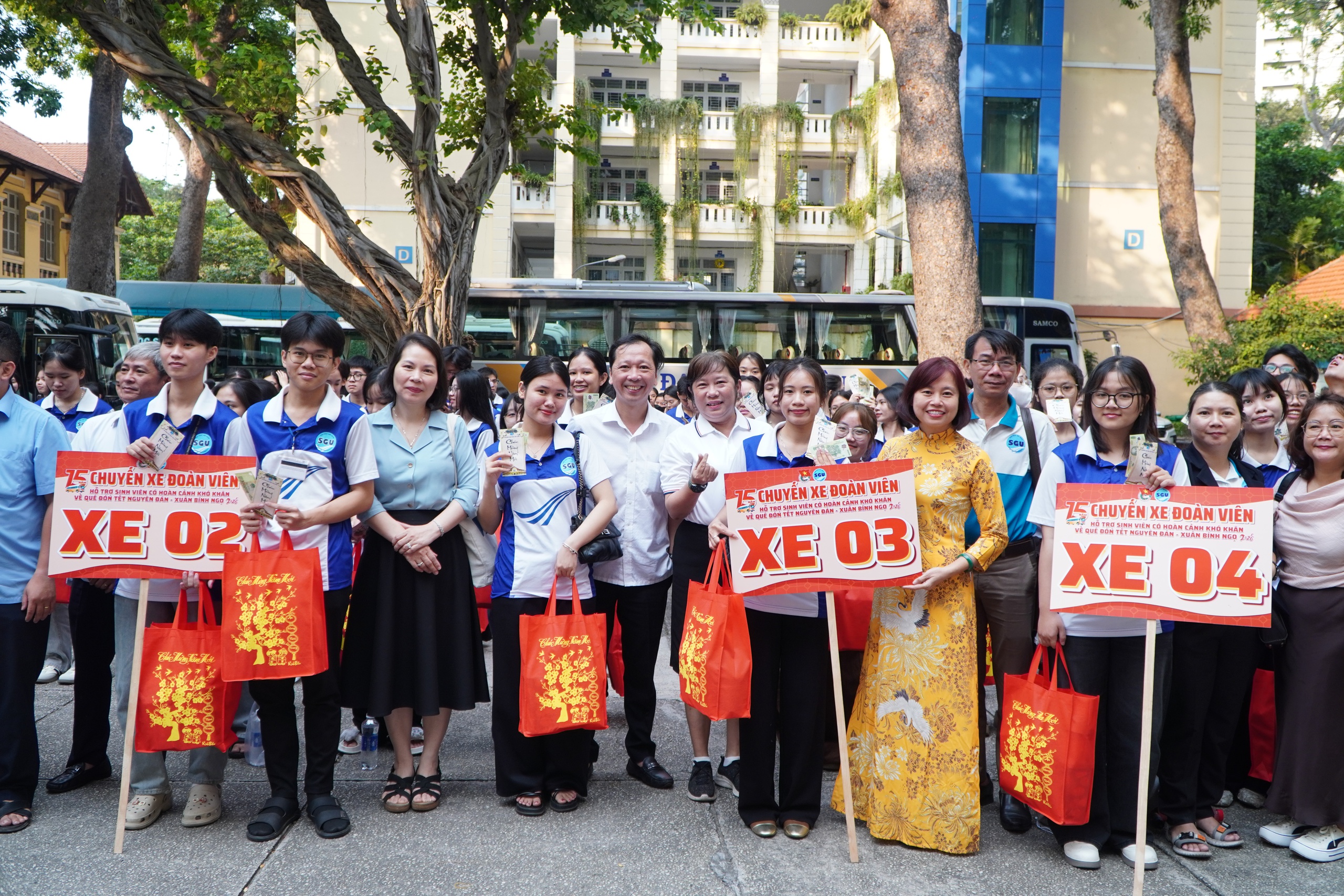 Đong đầy cảm xúc “Chuyến xe đoàn viên” năm 2026 - Ảnh 25.