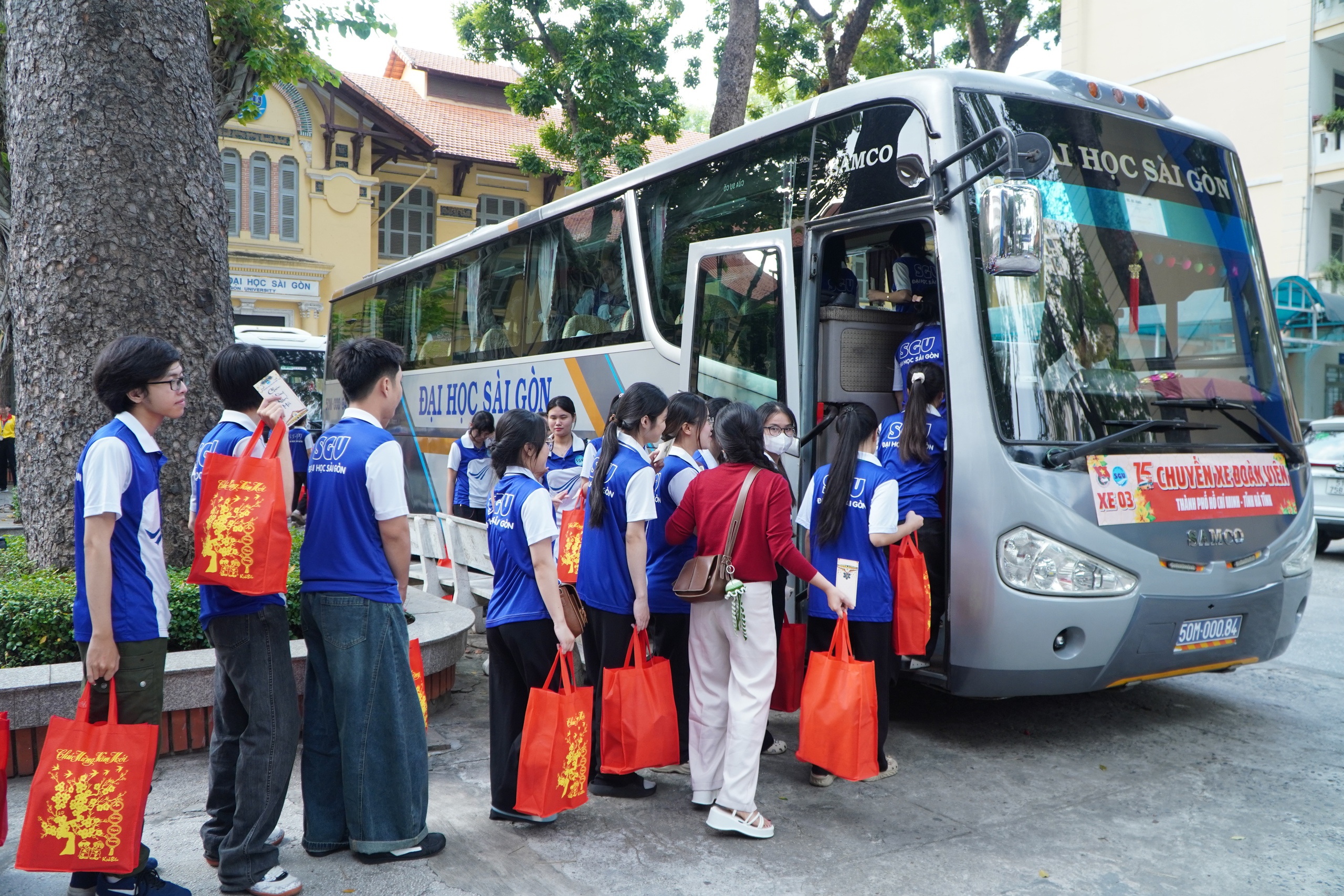 Đong đầy cảm xúc “Chuyến xe đoàn viên” năm 2026 - Ảnh 26.