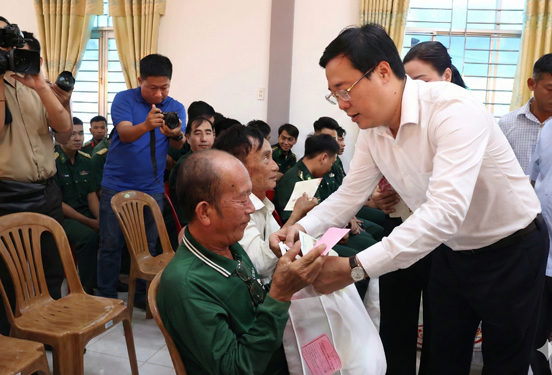 Lan tỏa nghĩa t&igrave;nh TP HCM - Ảnh 1.