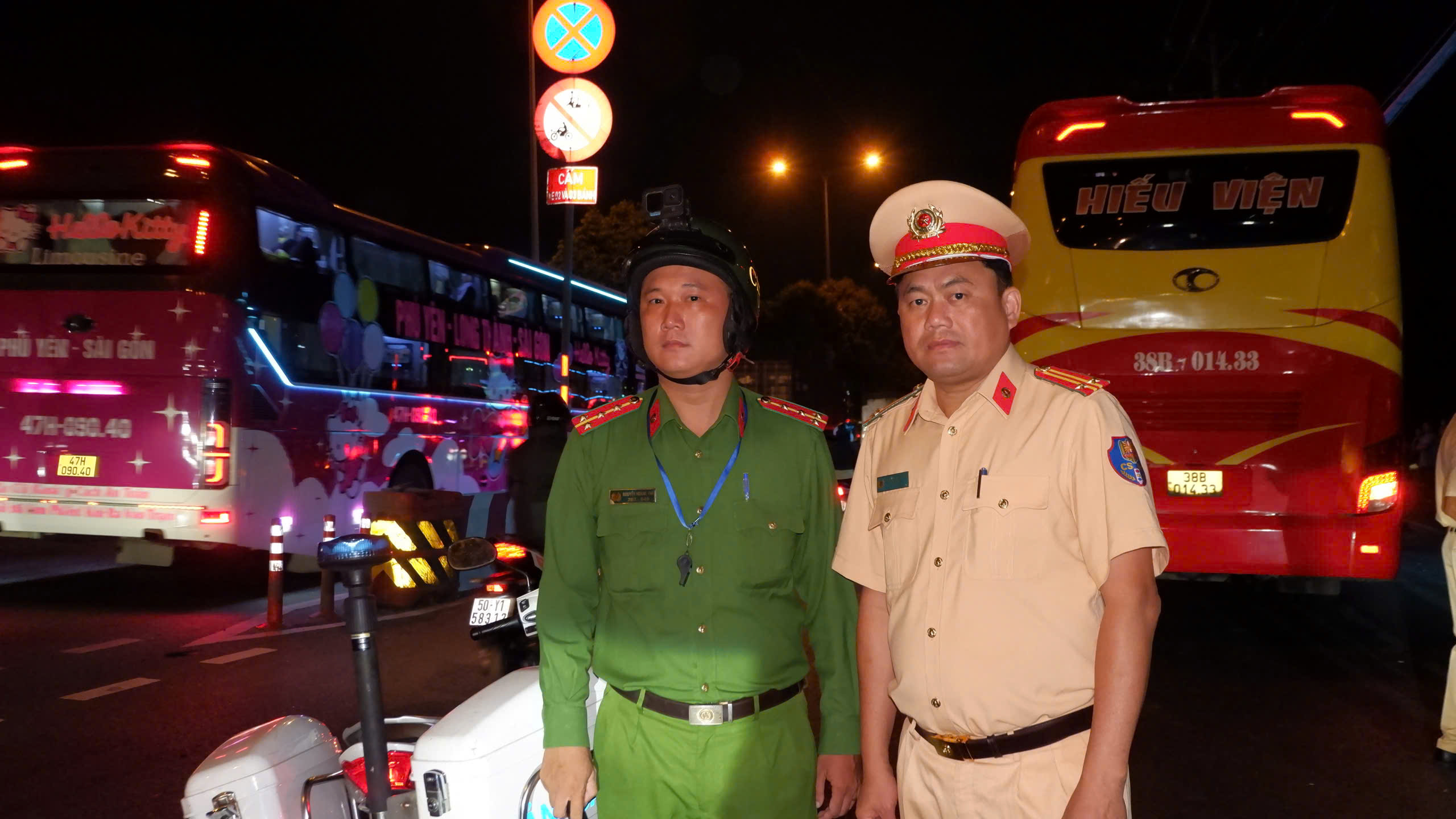 Xử lý xe khách vi phạm trên đường Đỗ Mười tại TPHCM dịp Tết Nguyên đán 2026 - Ảnh 2.