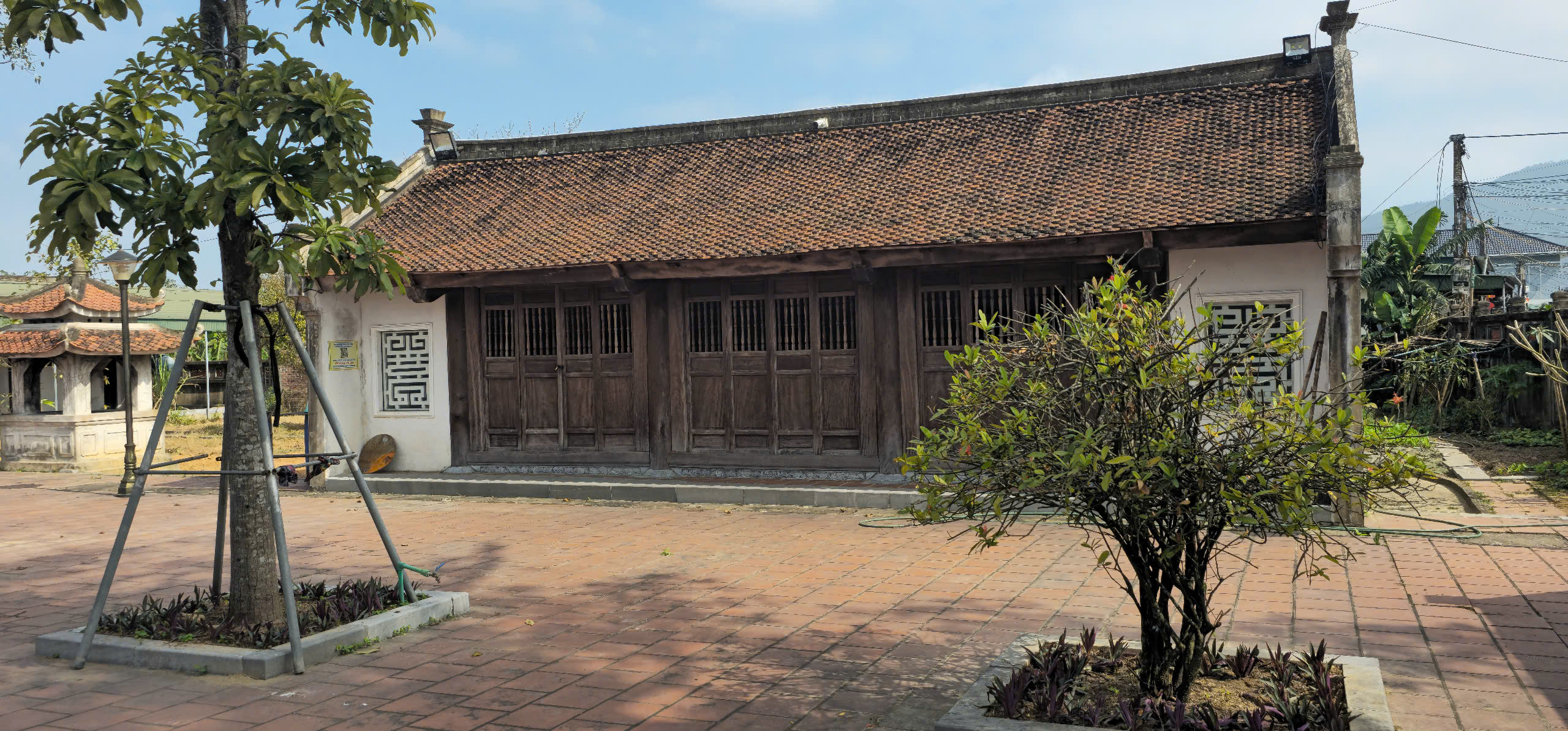 Cận cảnh đền thờ vua Mai Hắc Đế ở Hà Tĩnh  - Ảnh 9.