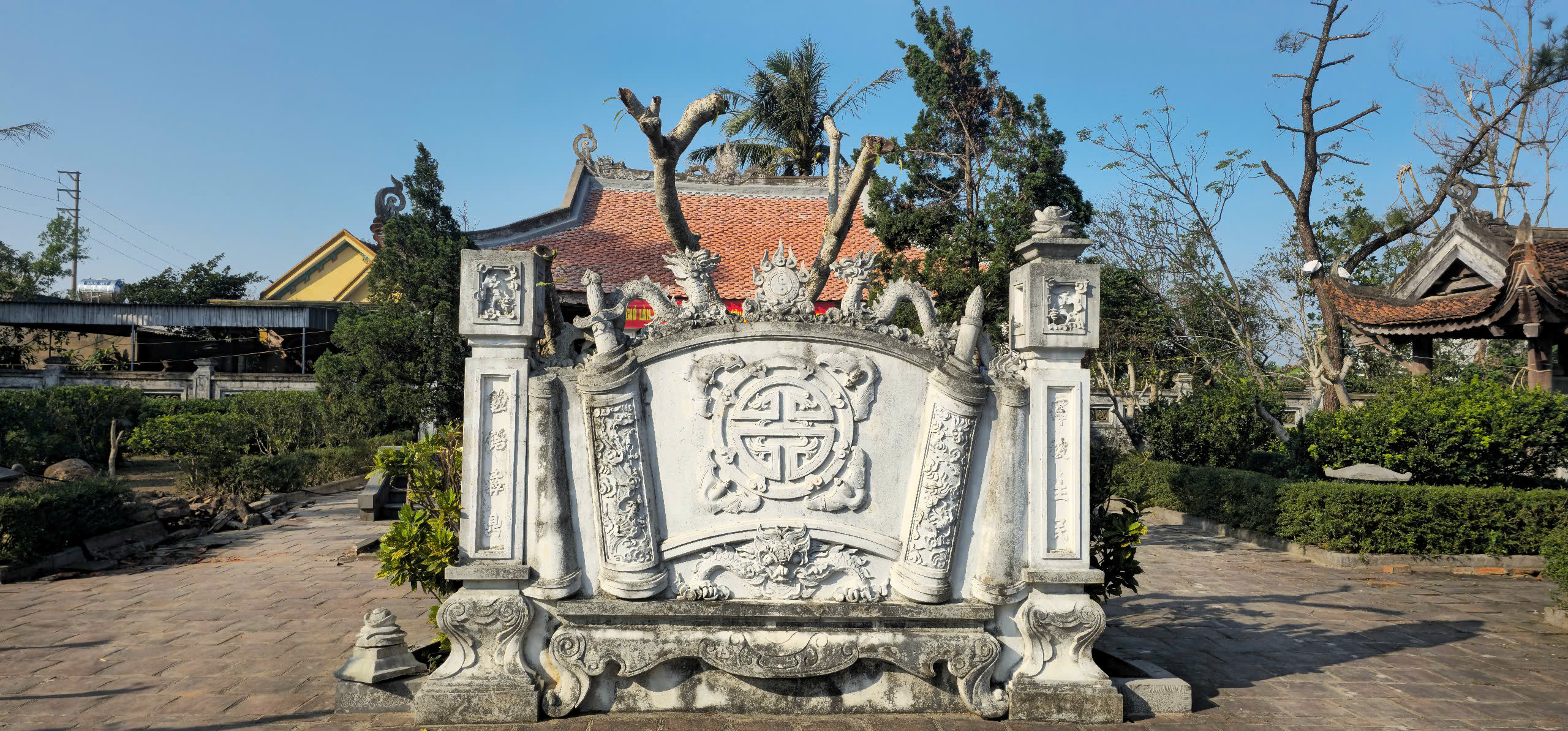 Thăm quần thể Khu di tích Dinh điền sứ Uy viễn tướng công Nguyễn Công Trứ - Ảnh 2.