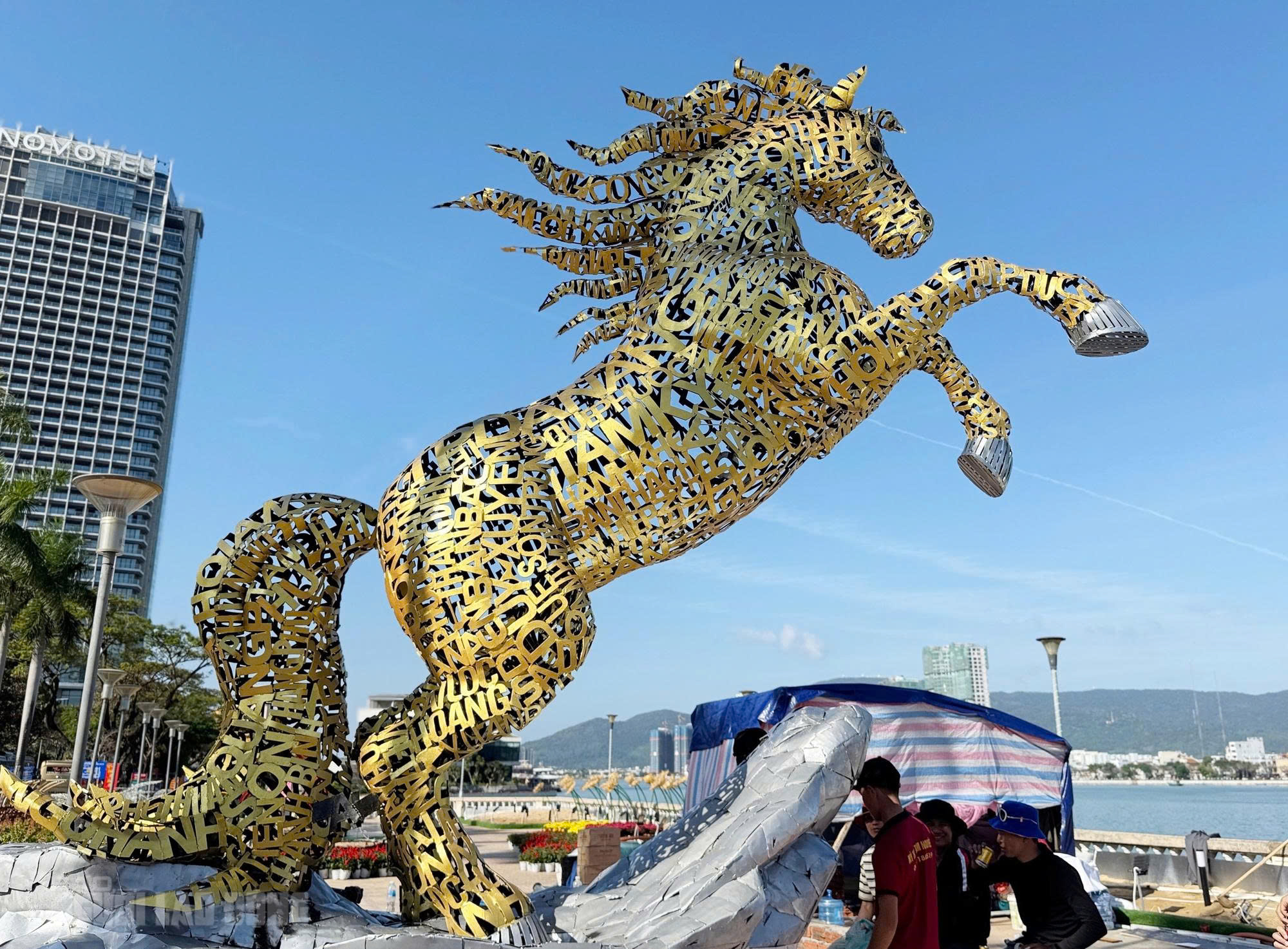 Bình chọn linh vật ngựa đẹp nhất Tết Bính Ngọ 2026 đầy hấp dẫn - Ảnh 3.